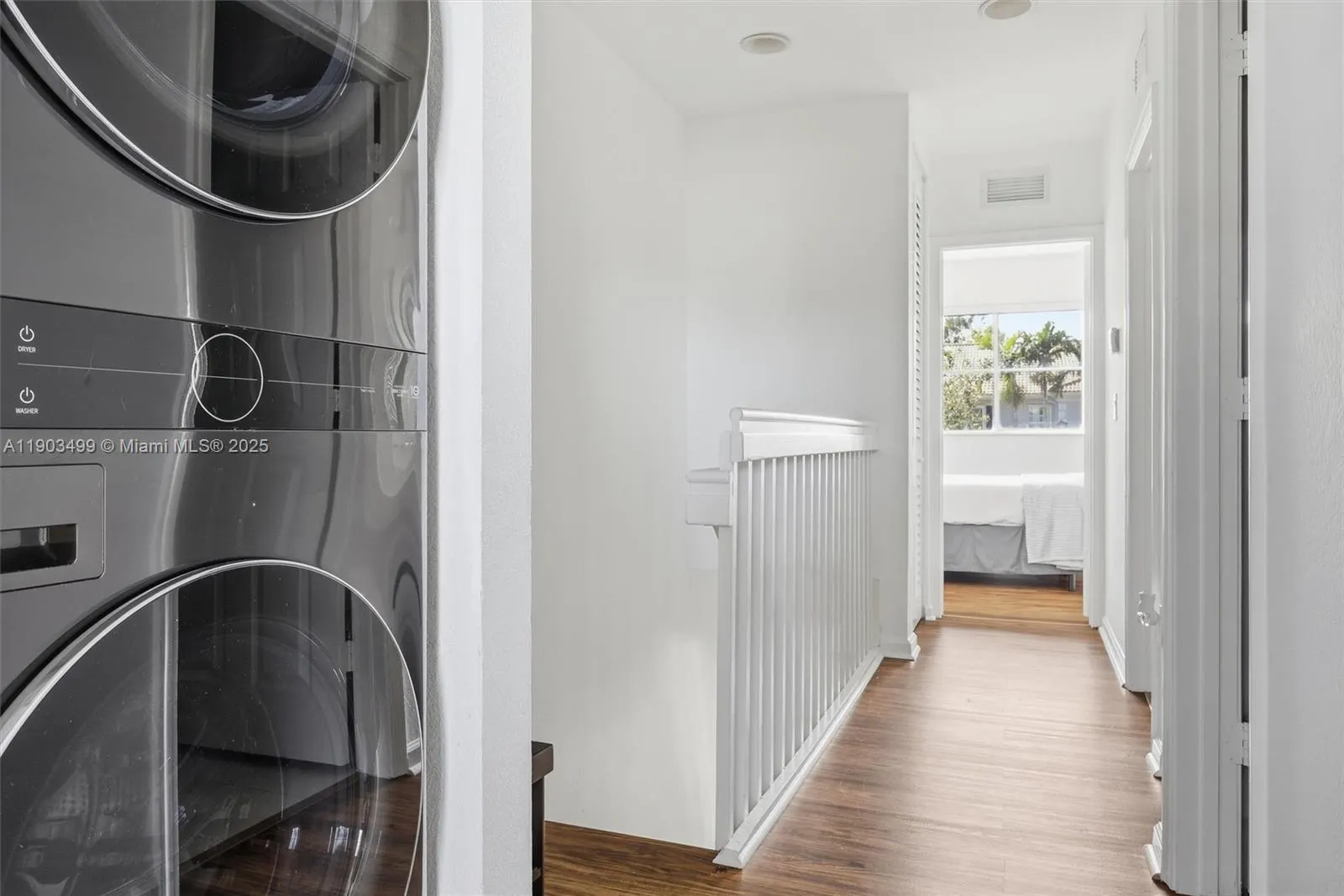 8231 SW 29th St, #103