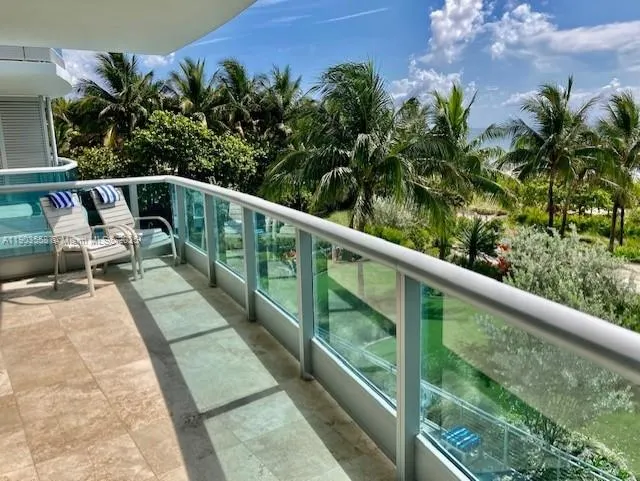 9401 Collins Ave, #306