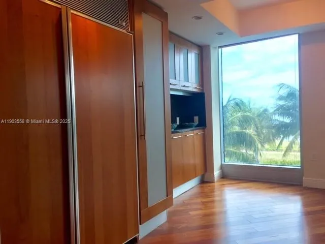 9401 Collins Ave, #306