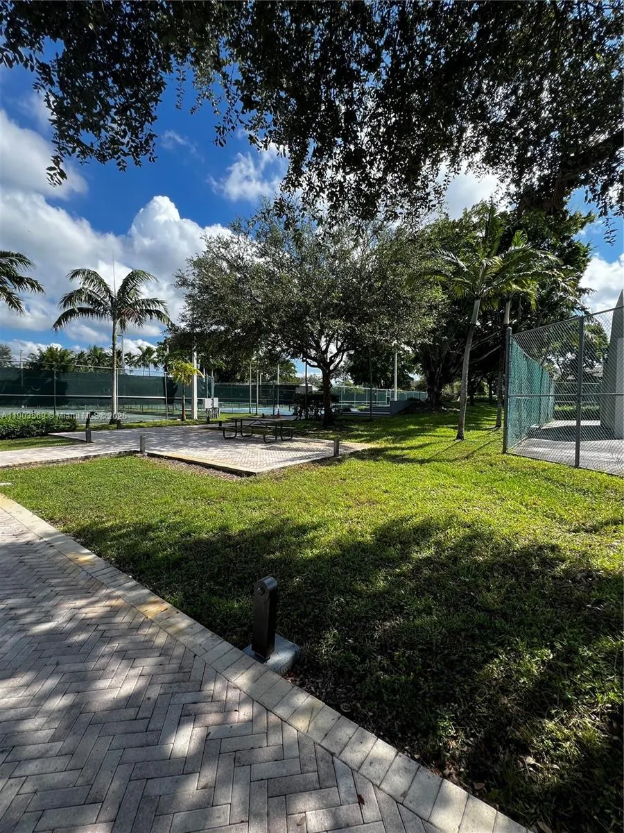 10643 SW 113th Pl, #81A