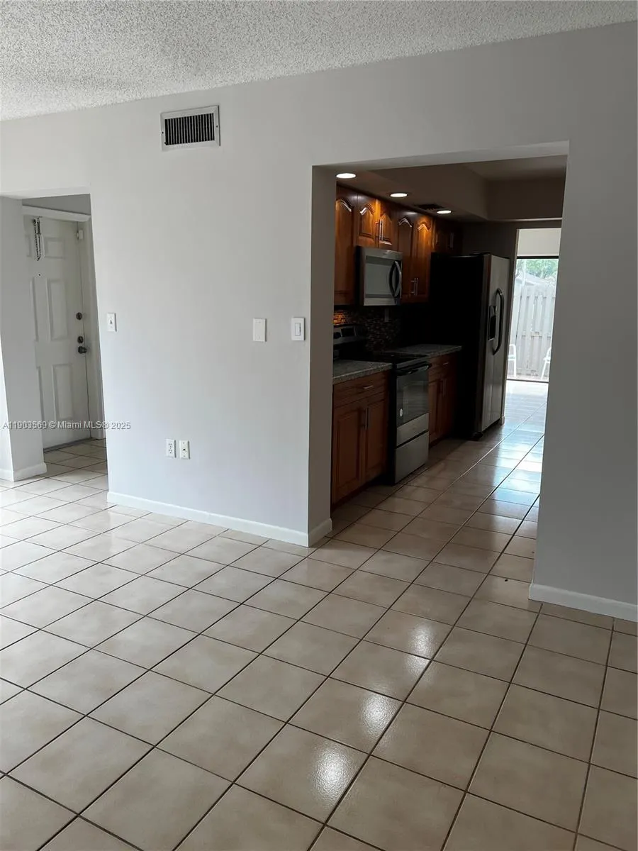 10643 SW 113th Pl, #81A