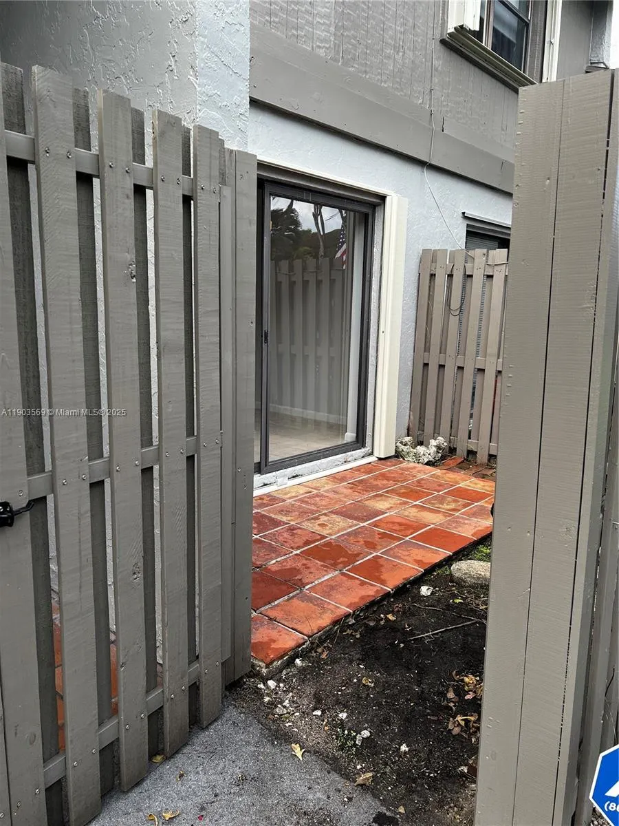 10643 SW 113th Pl, #81A