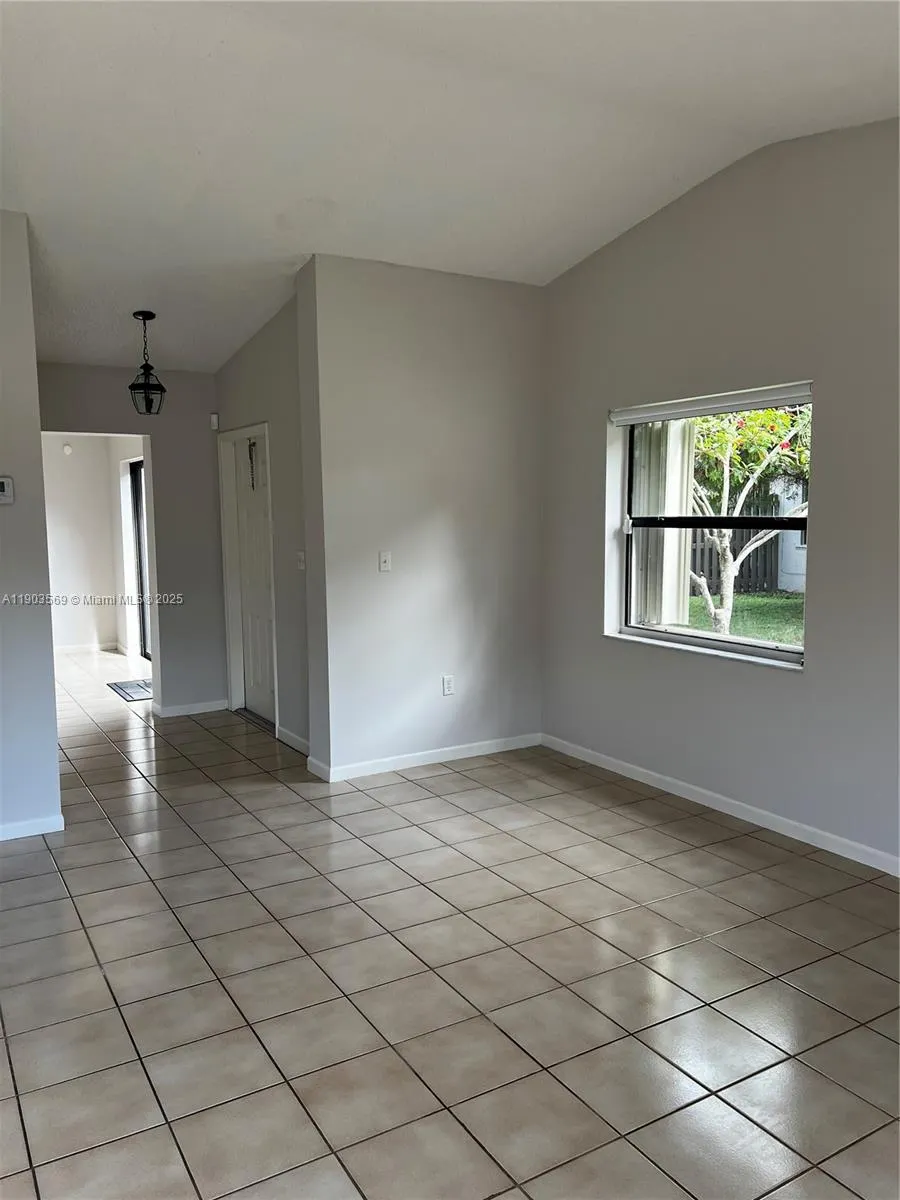 10643 SW 113th Pl, #81A