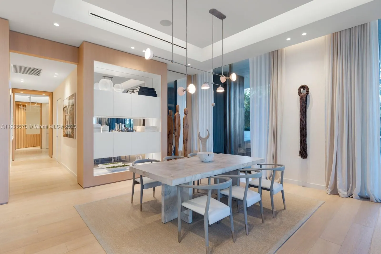 6800 Fisher Island Dr, #6811