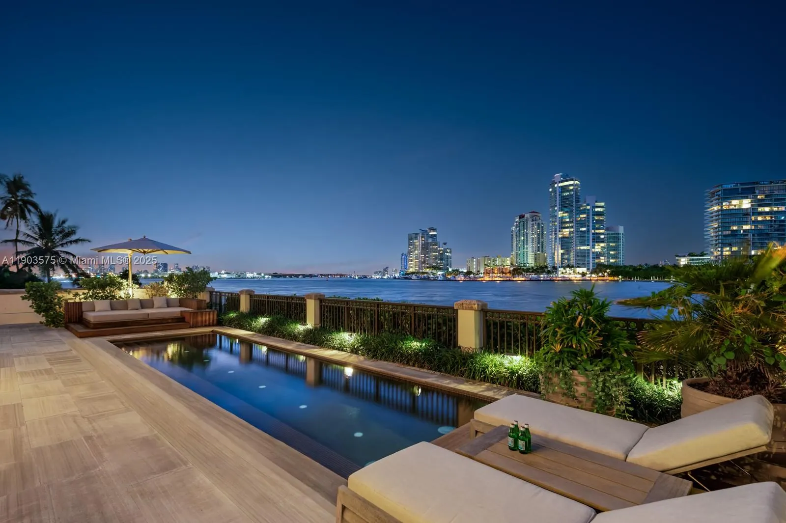 6800 Fisher Island Dr, #6811