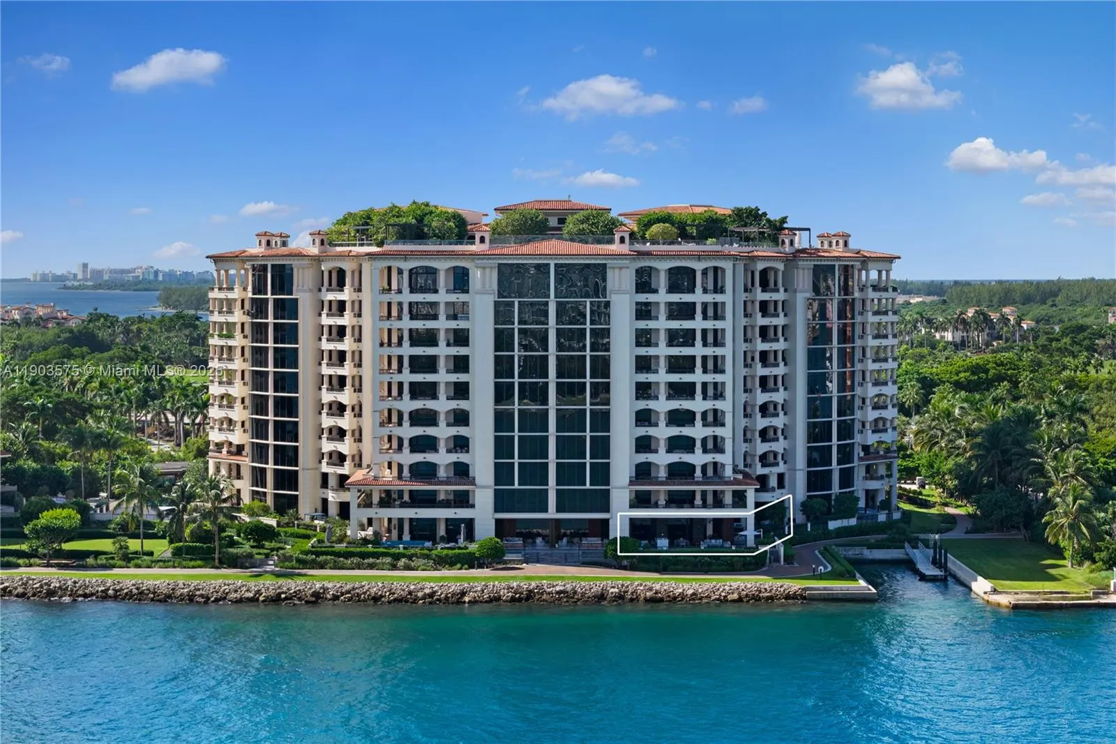 6800 Fisher Island Dr, #6811