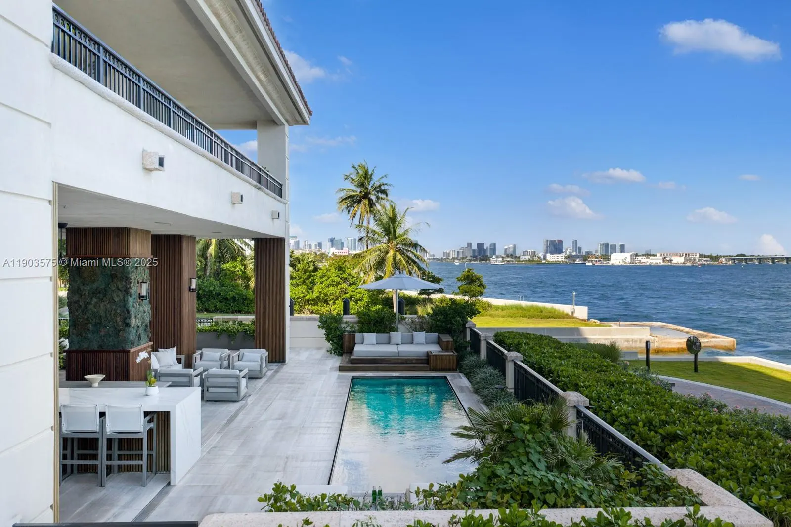 6800 Fisher Island Dr, #6811