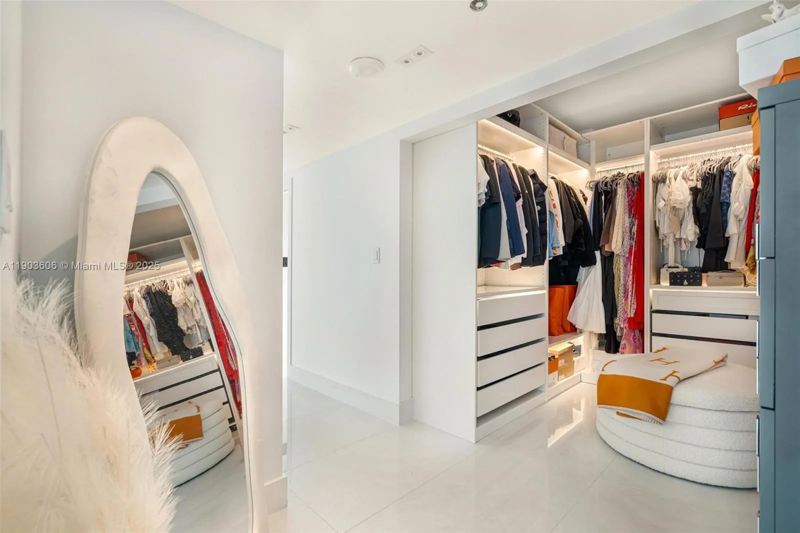 16485 Collins Ave, #2438