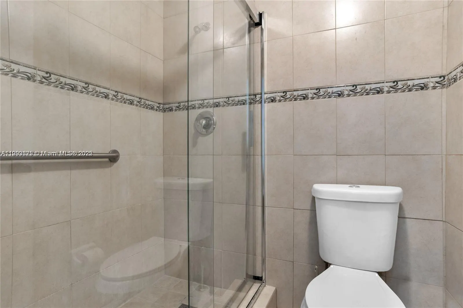 3505 S Ocean Dr, #208