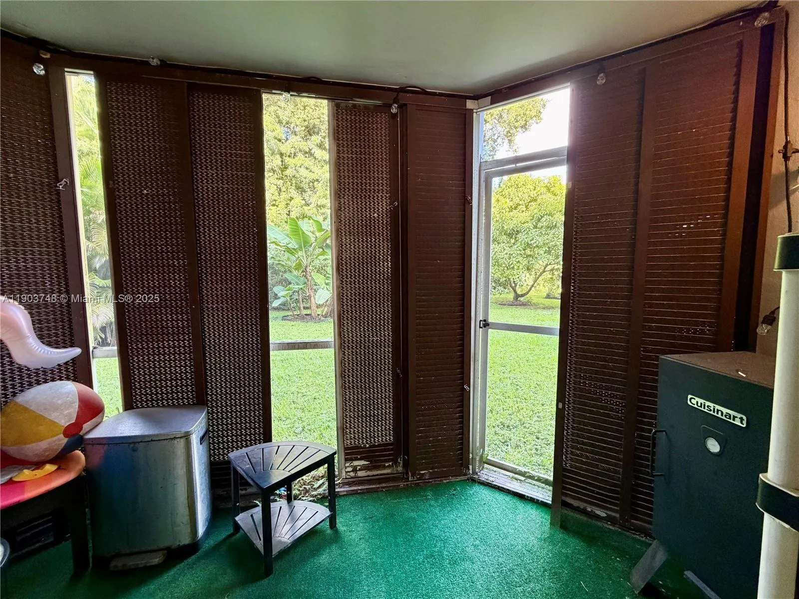 1101 NE 191st St, #H104