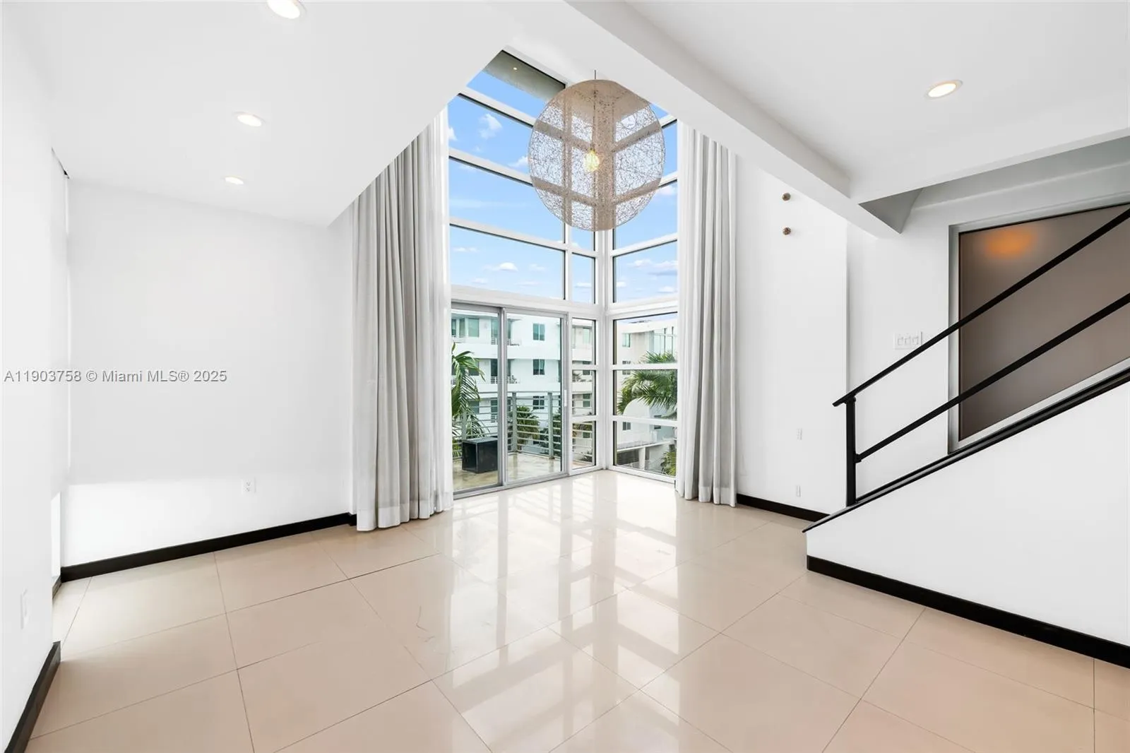 7744 Collins Ave, #20