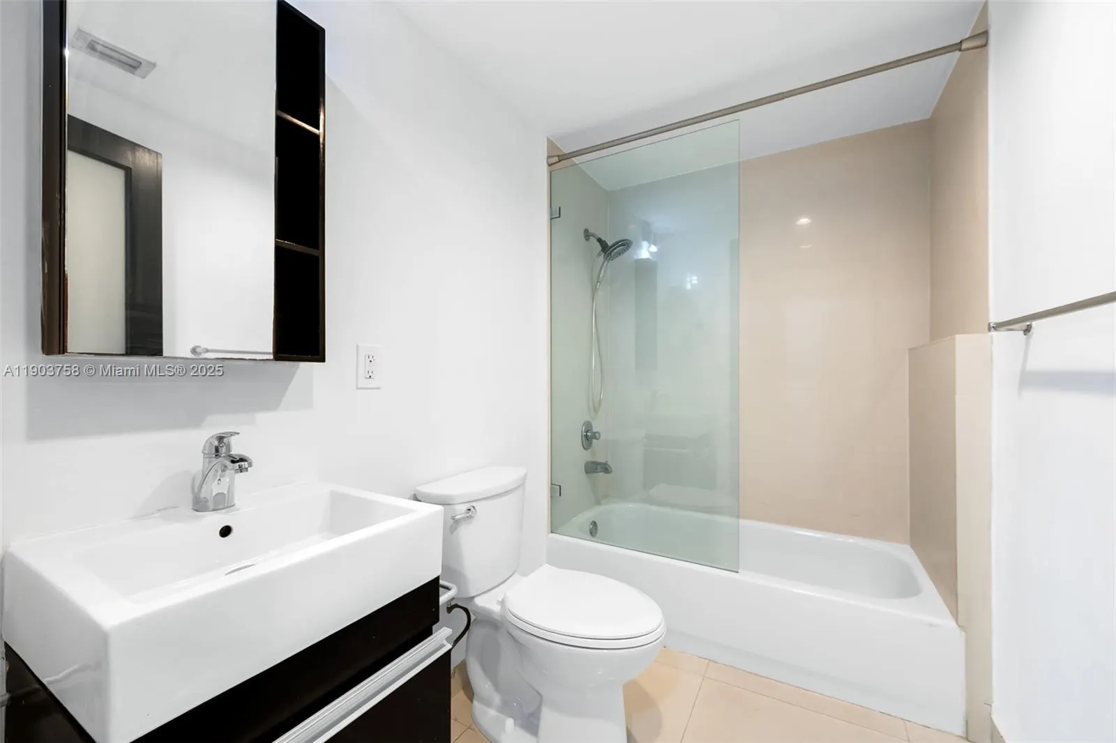 7744 Collins Ave, #20