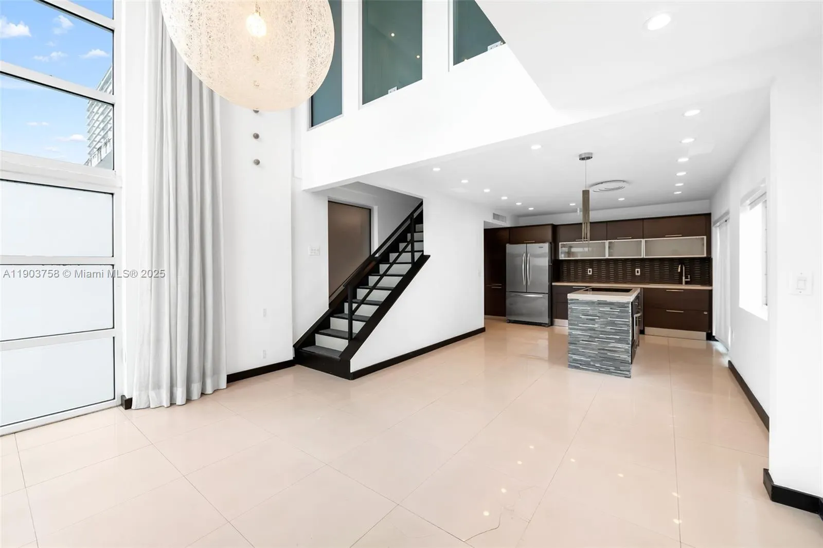 7744 Collins Ave, #20