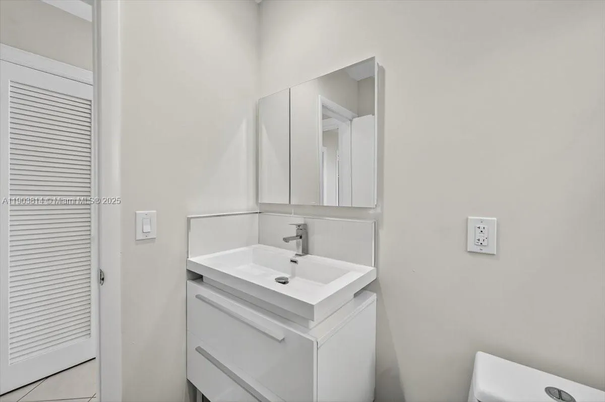 349 Santander Ave, #-