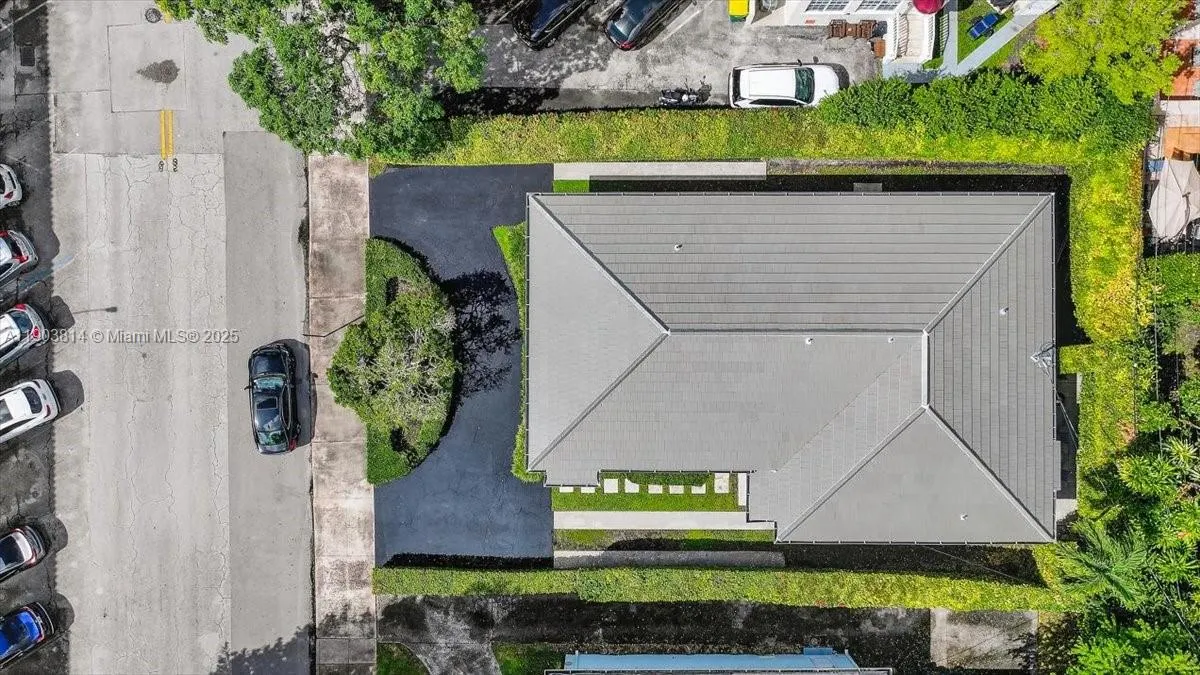 349 Santander Ave, #-