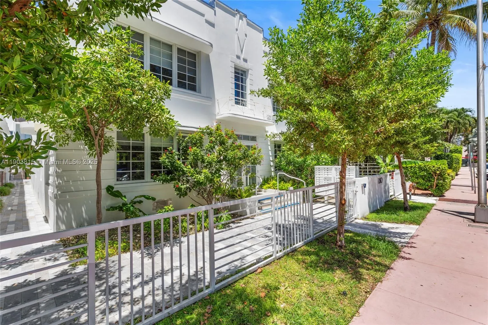 1610 Euclid Ave, #A110