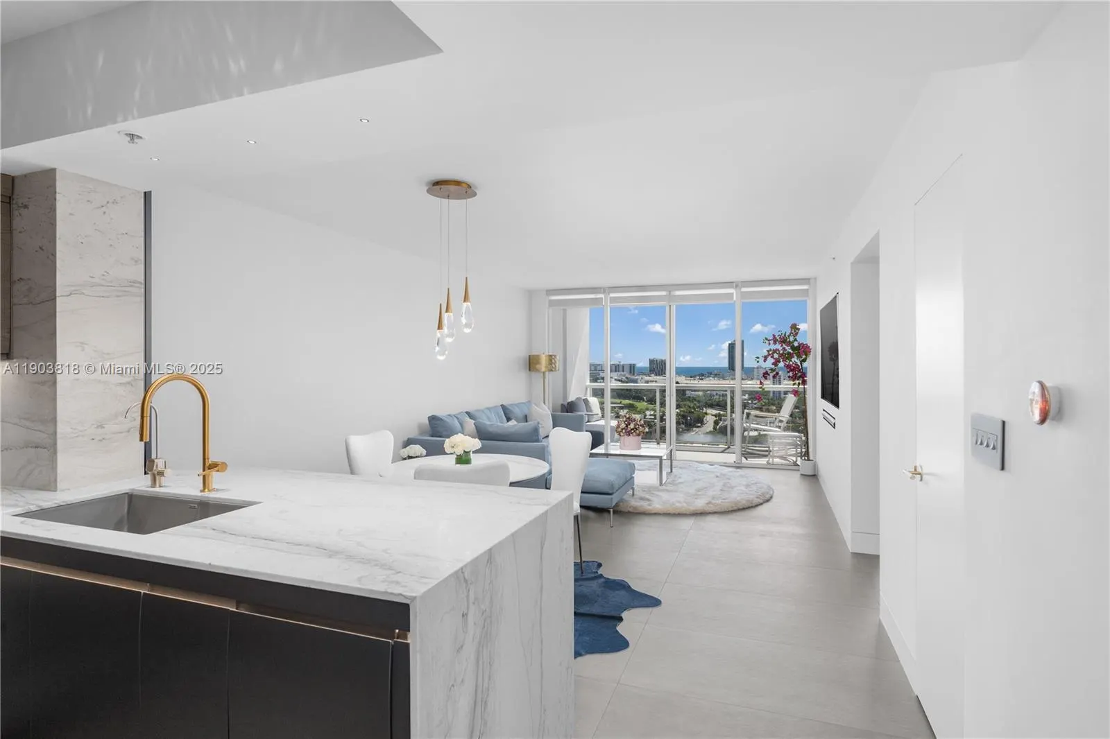 1800 Sunset Harbour Dr, #2105