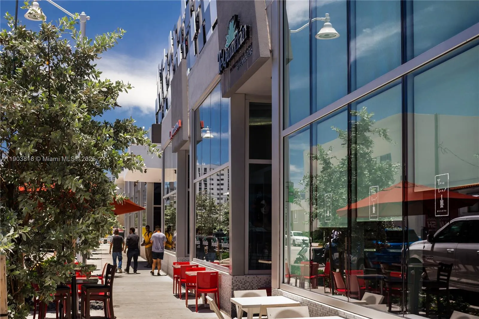 1800 Sunset Harbour Dr, #2105