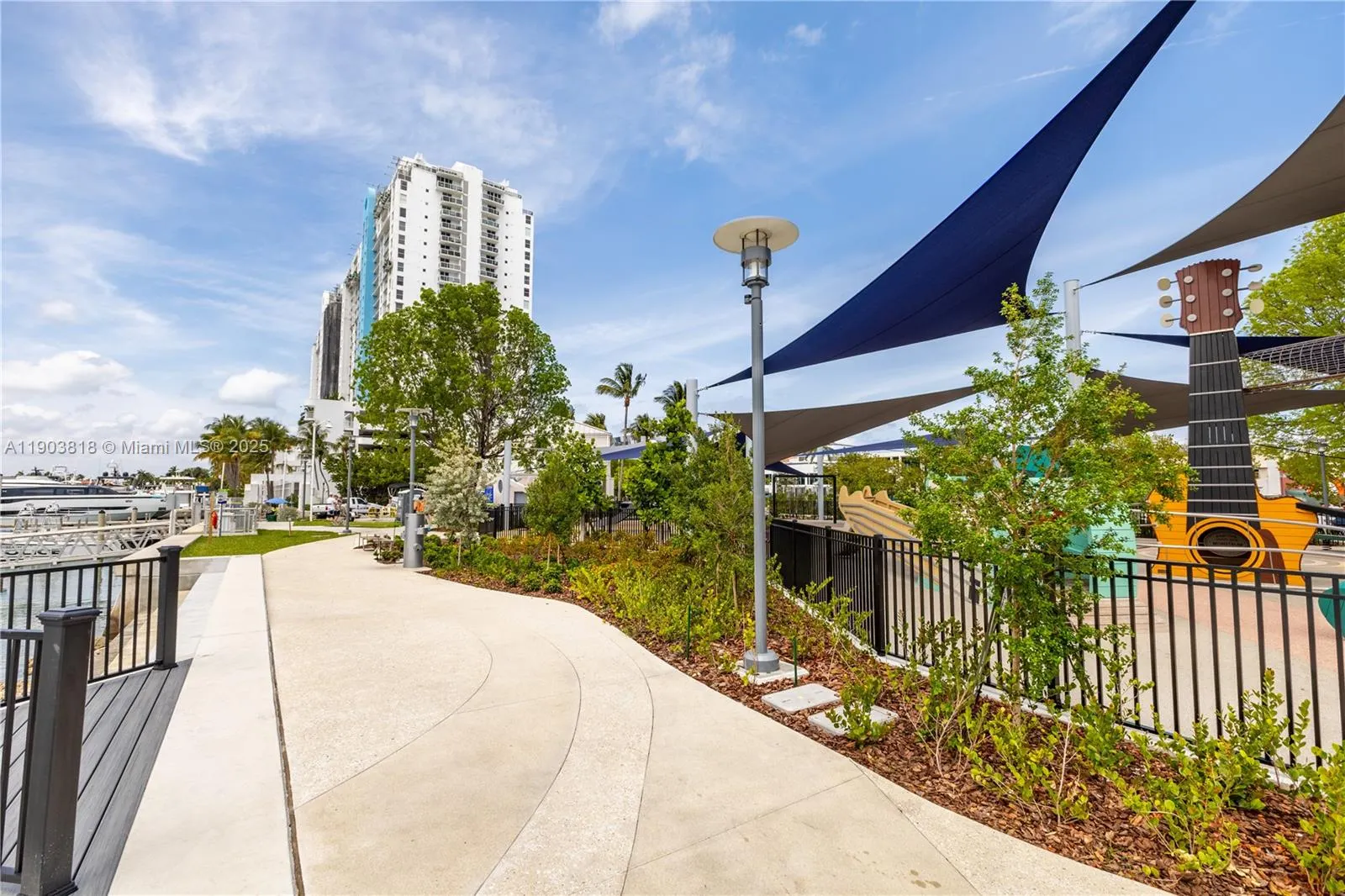 1800 Sunset Harbour Dr, #2105