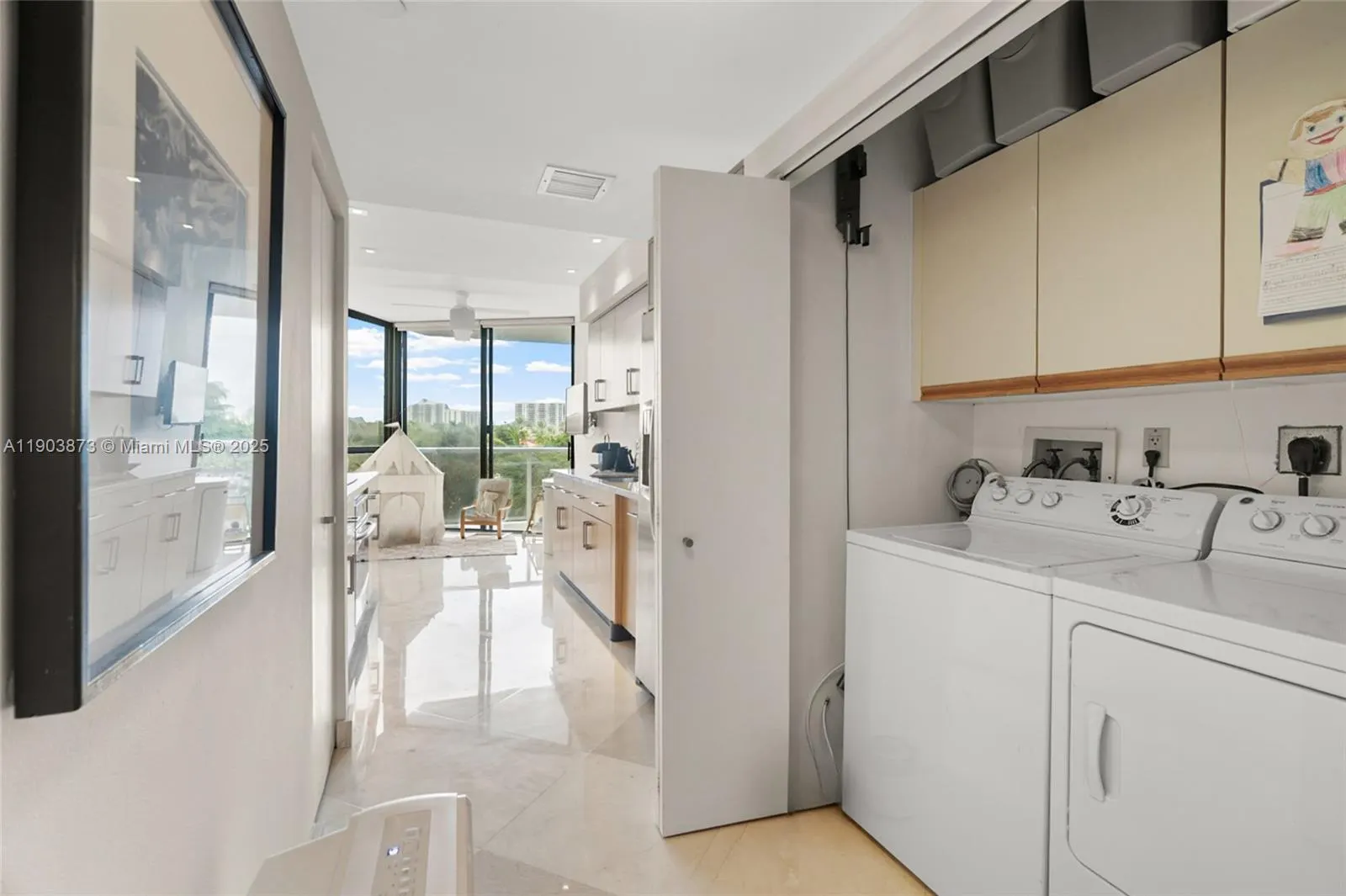 20281 E Country Club Dr, #M1