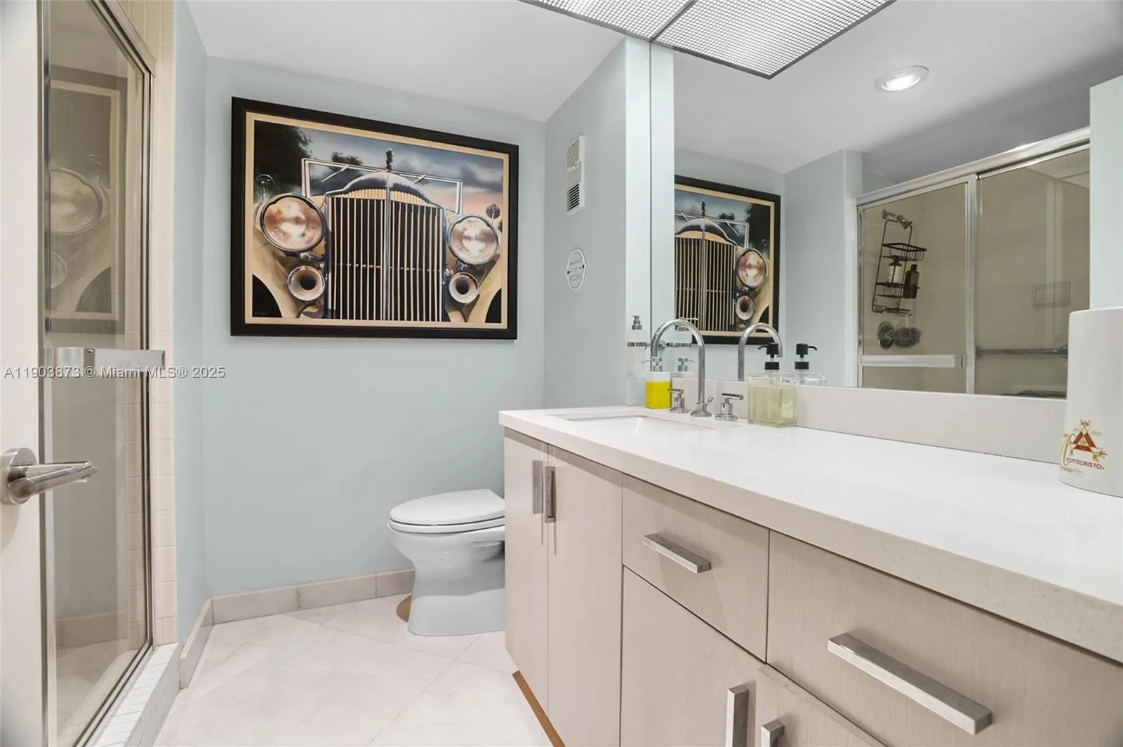 20281 E Country Club Dr, #M1