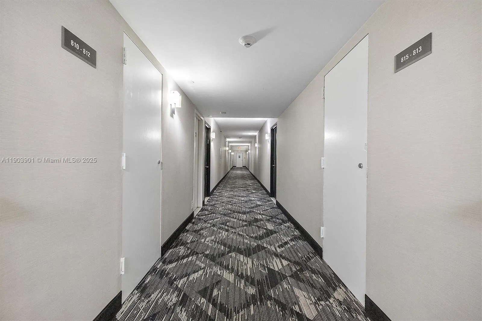 3300 NE 192nd St, #813