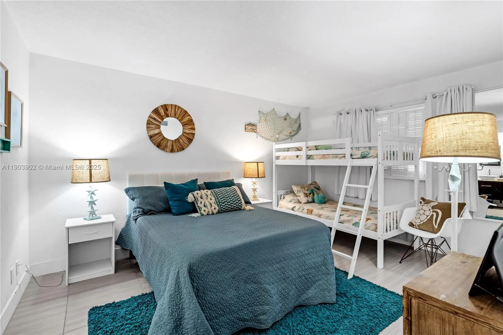 455 Paradise Isle Blvd, #106