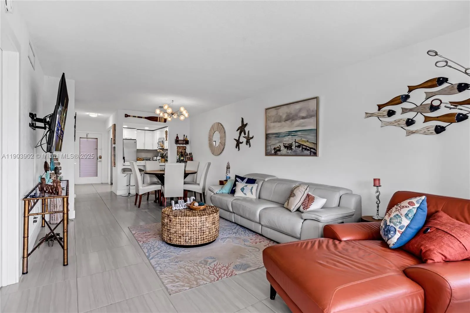 455 Paradise Isle Blvd, #106