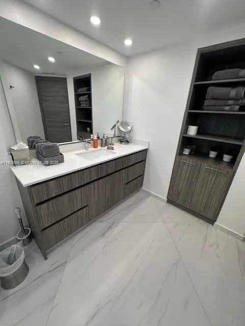 19500 Turnberry Way, #12A