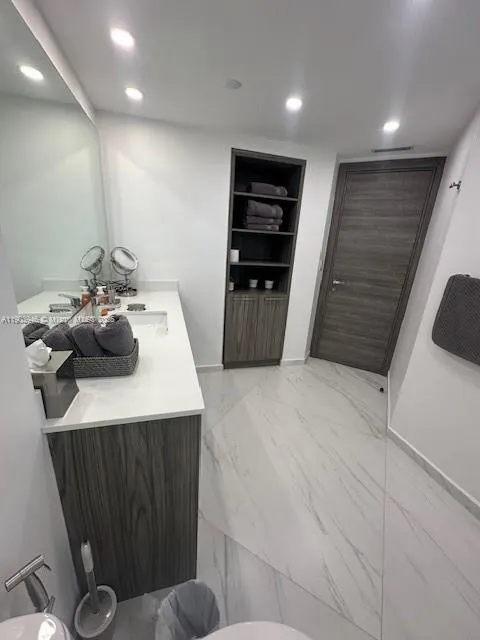 19500 Turnberry Way, #12A