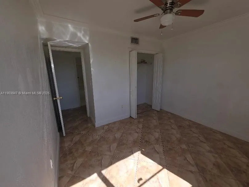 5505 NW 7th St, #W401