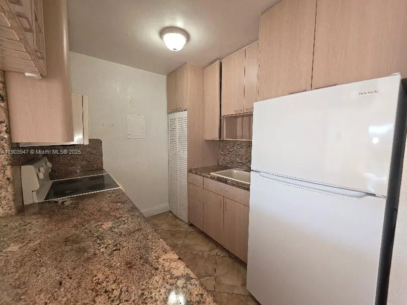 5505 NW 7th St, #W401