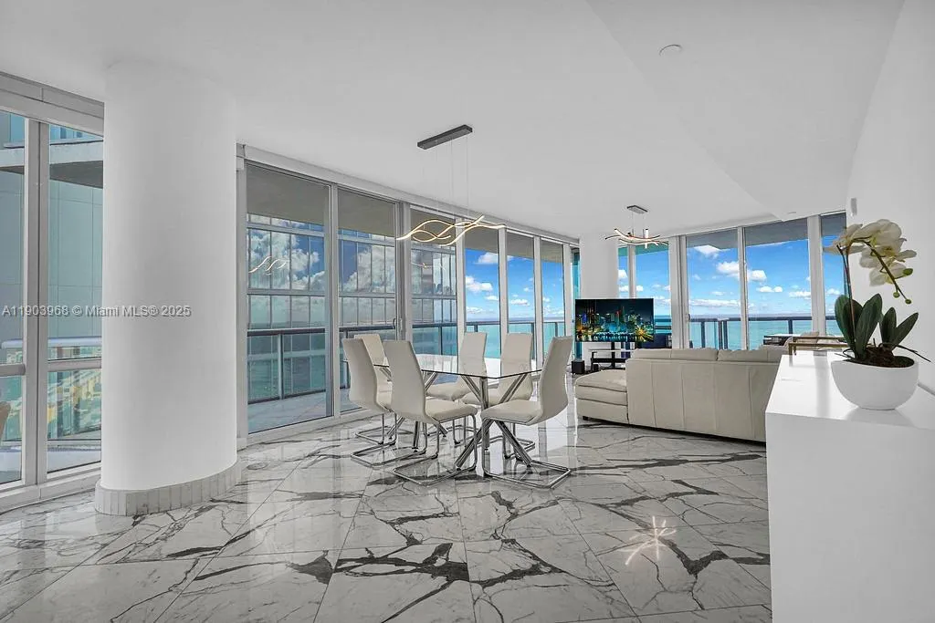 17121 Collins Ave, #1808