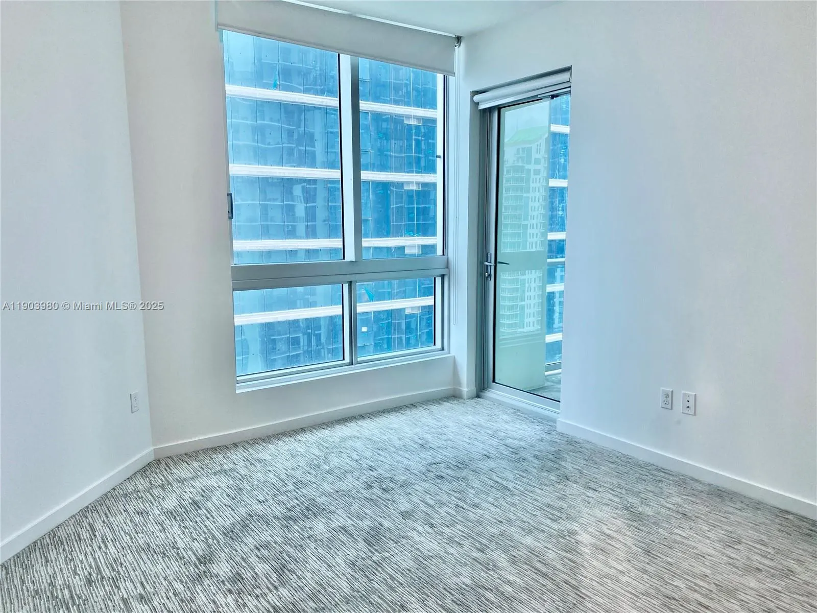 300 S Biscayne Blvd, #3202