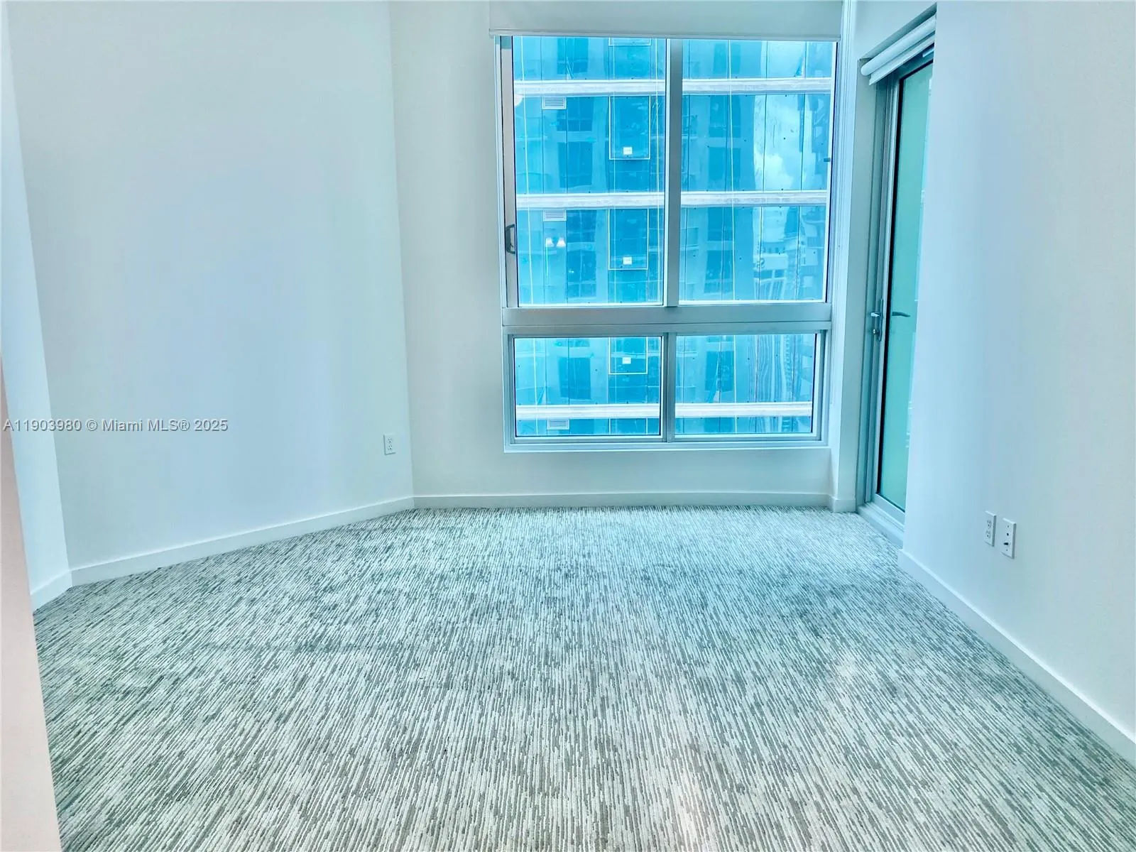 300 S Biscayne Blvd, #3202