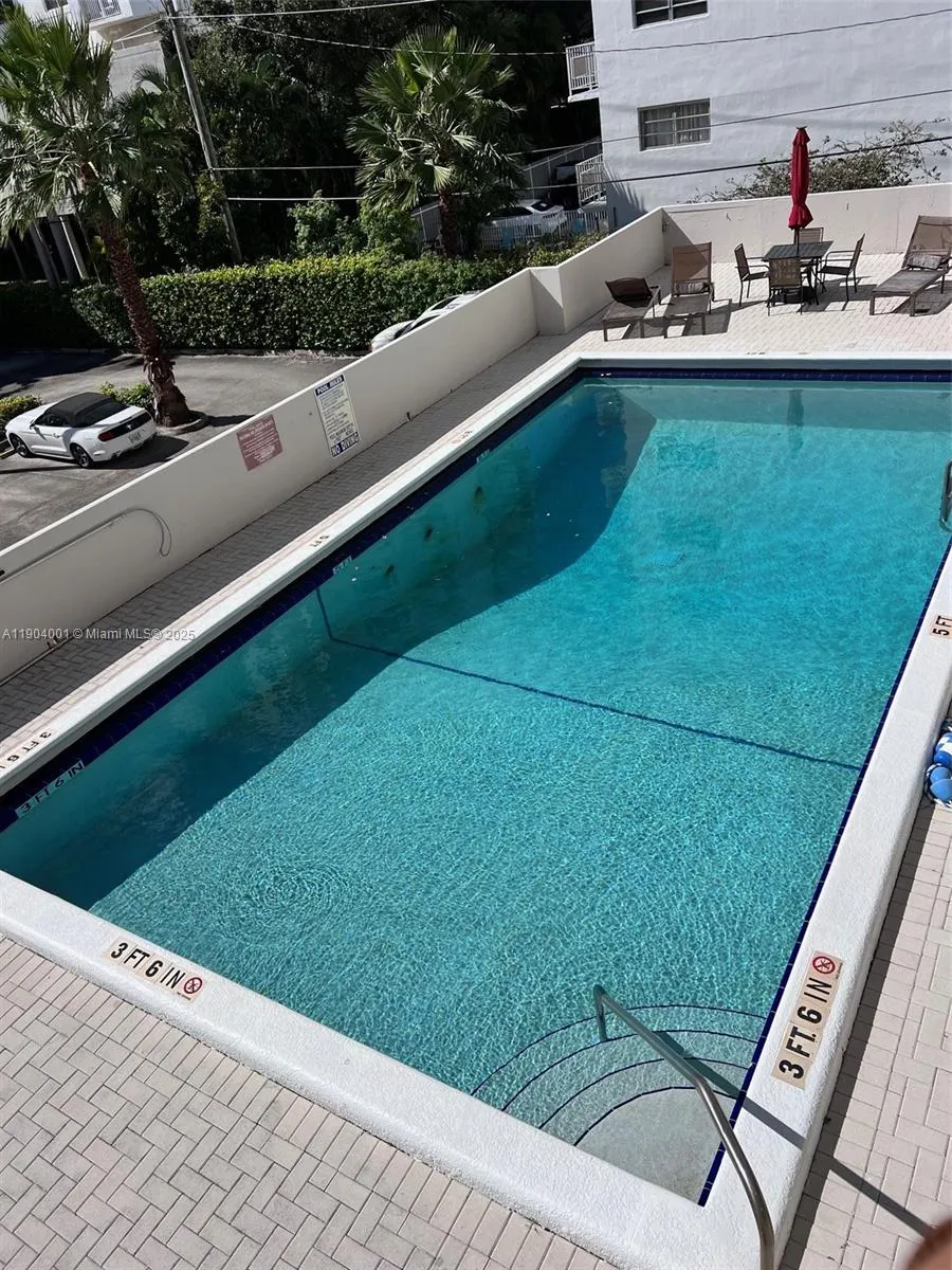 1300 Lincoln Rd, #D604