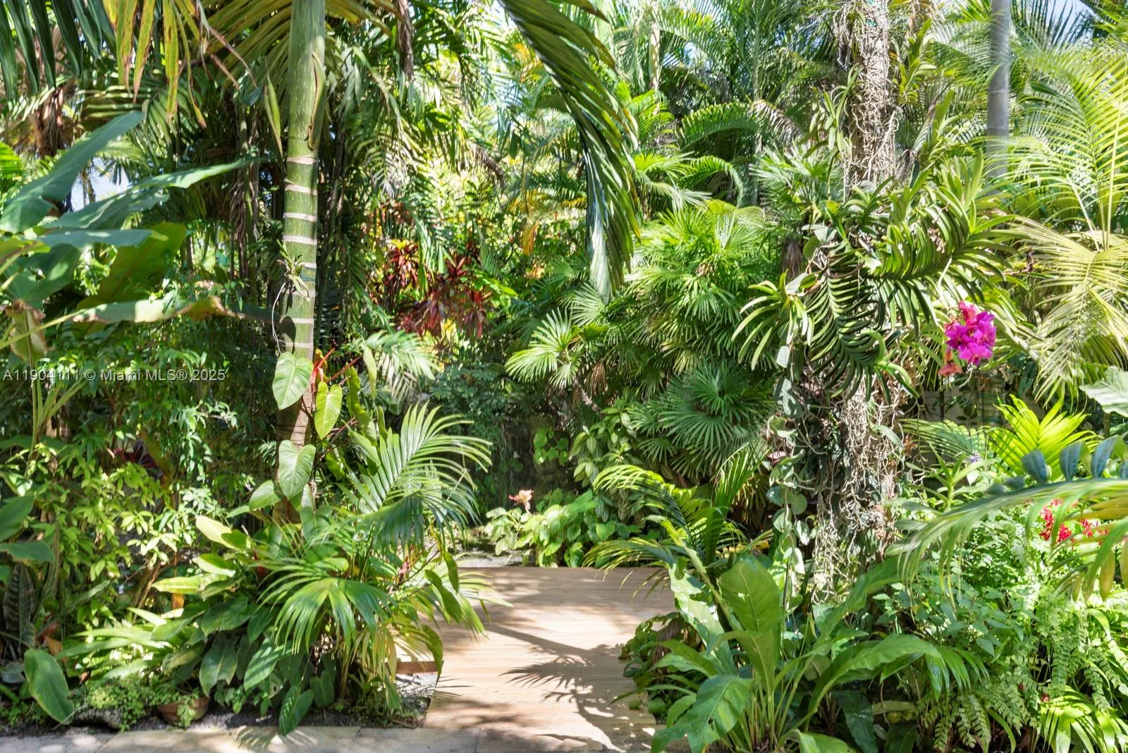 1107 NE 118th St, #1107