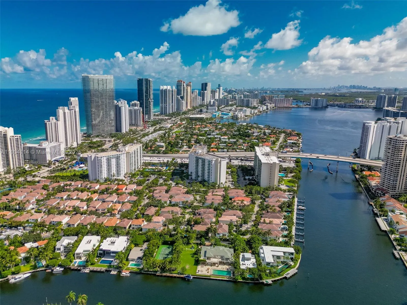 19390 Collins Ave, #209