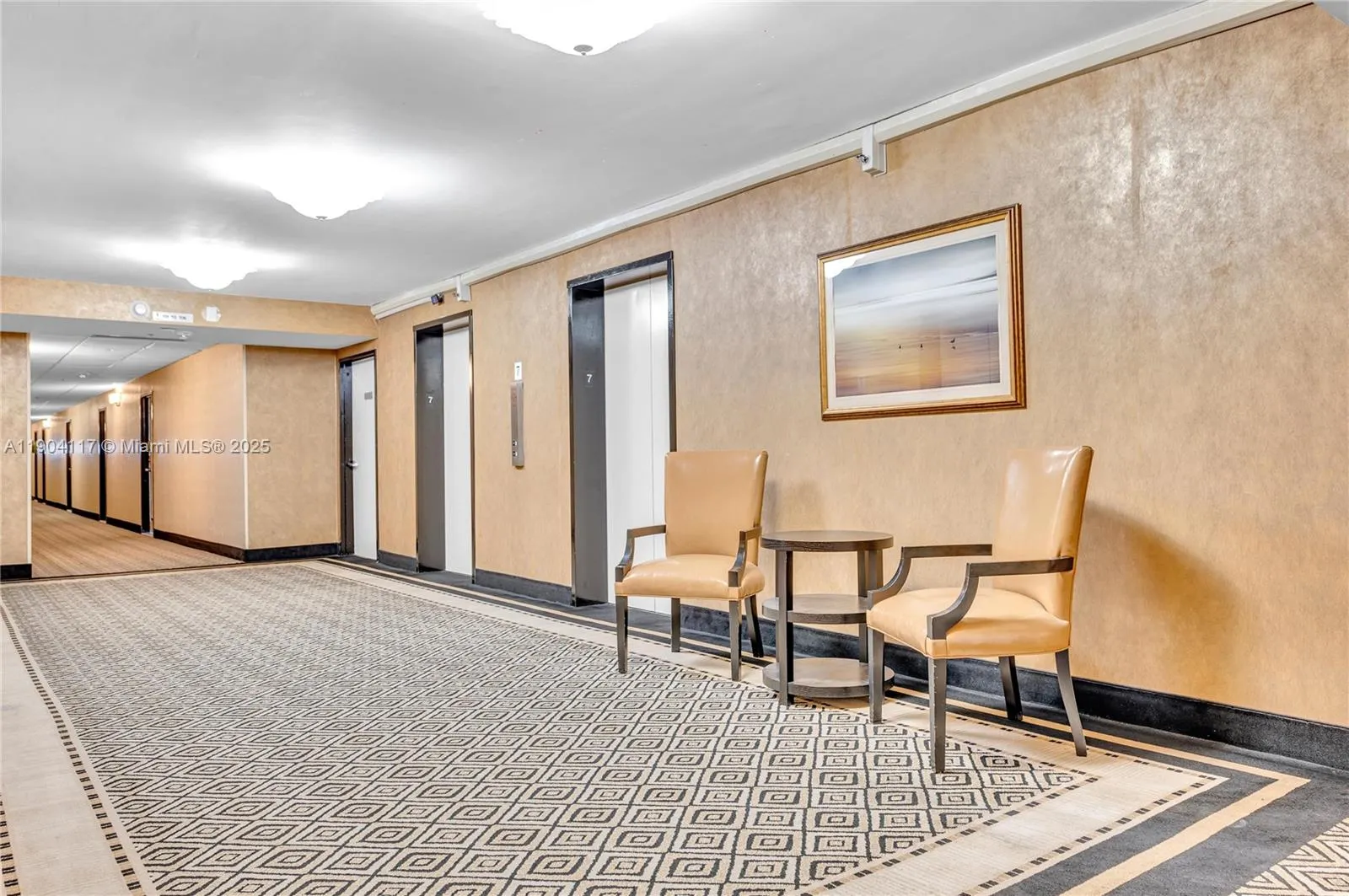 4101 Pine Tree Dr, #707