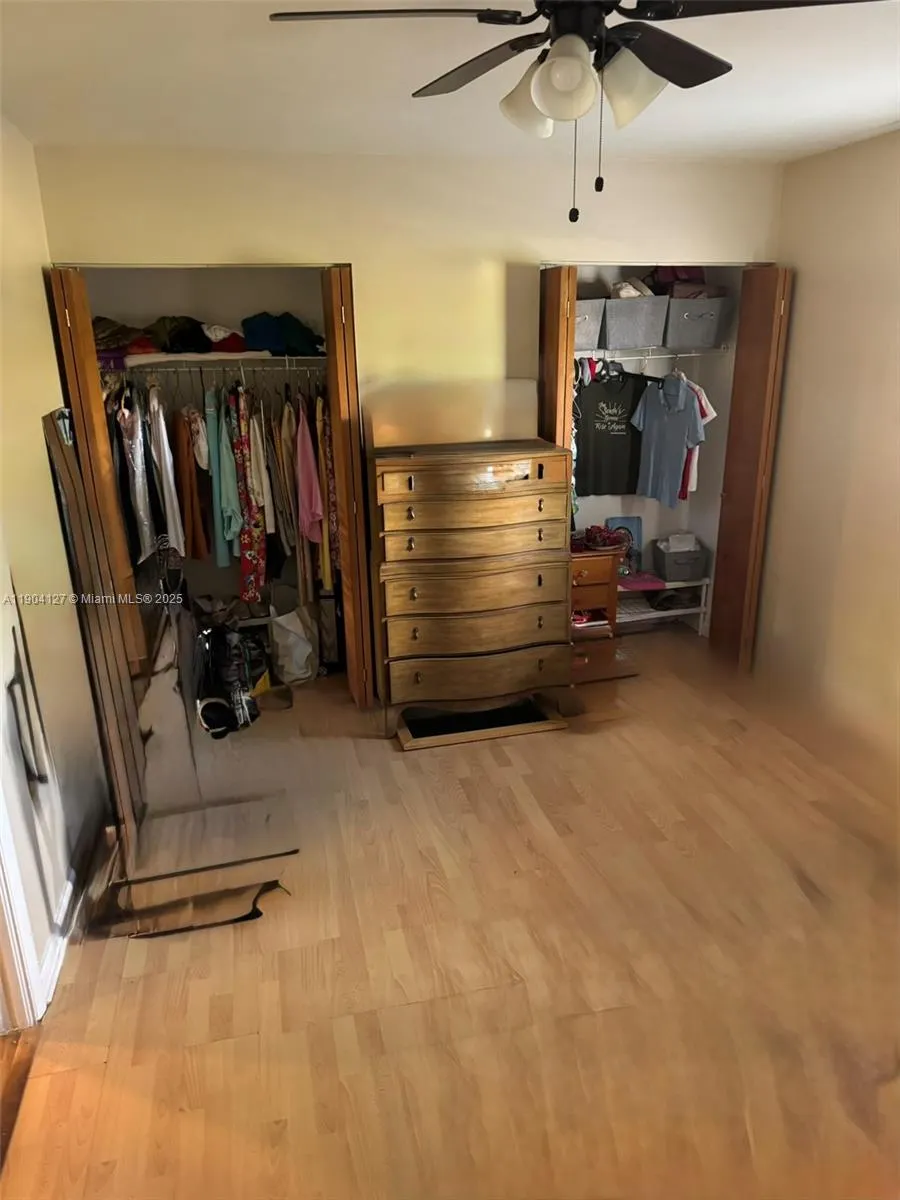 270 SE Layne Blvd, #212