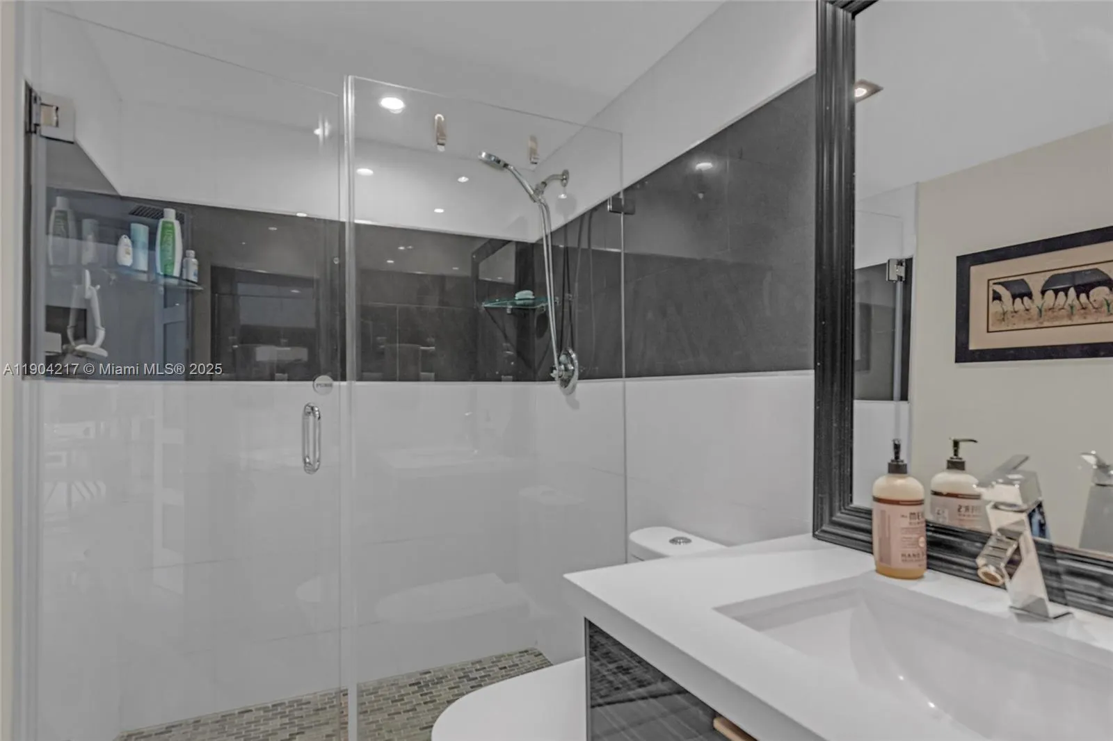 1950 S Ocean Dr, #22N