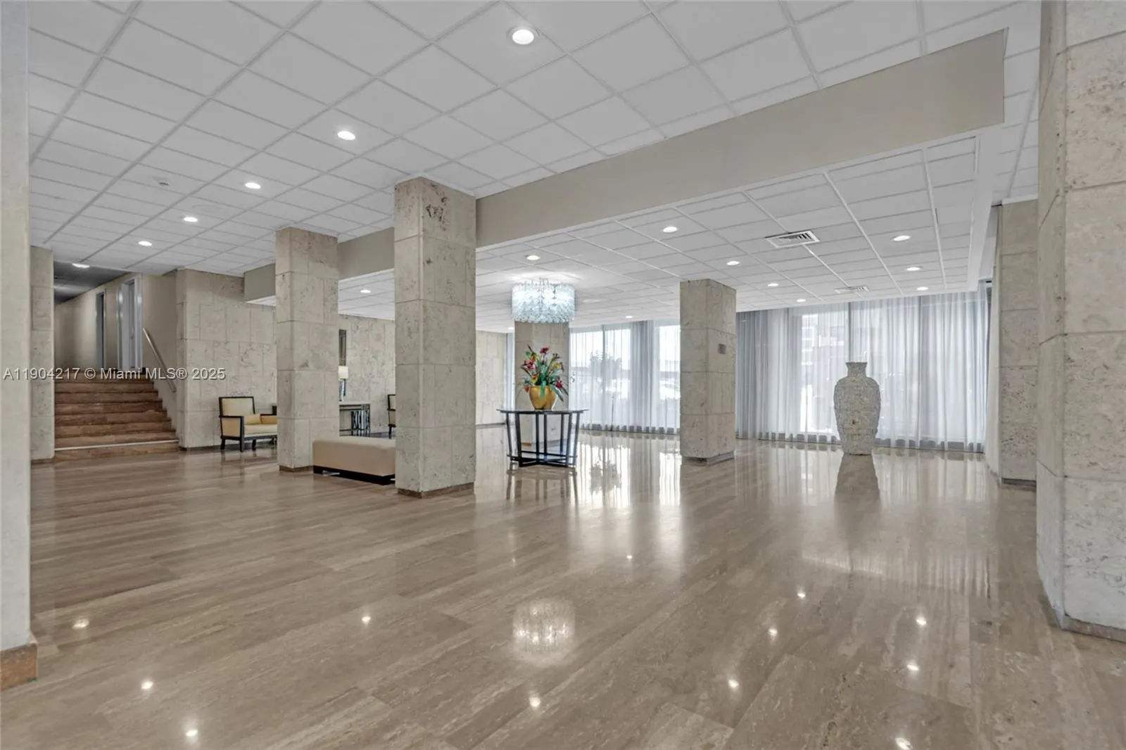 1950 S Ocean Dr, #22N