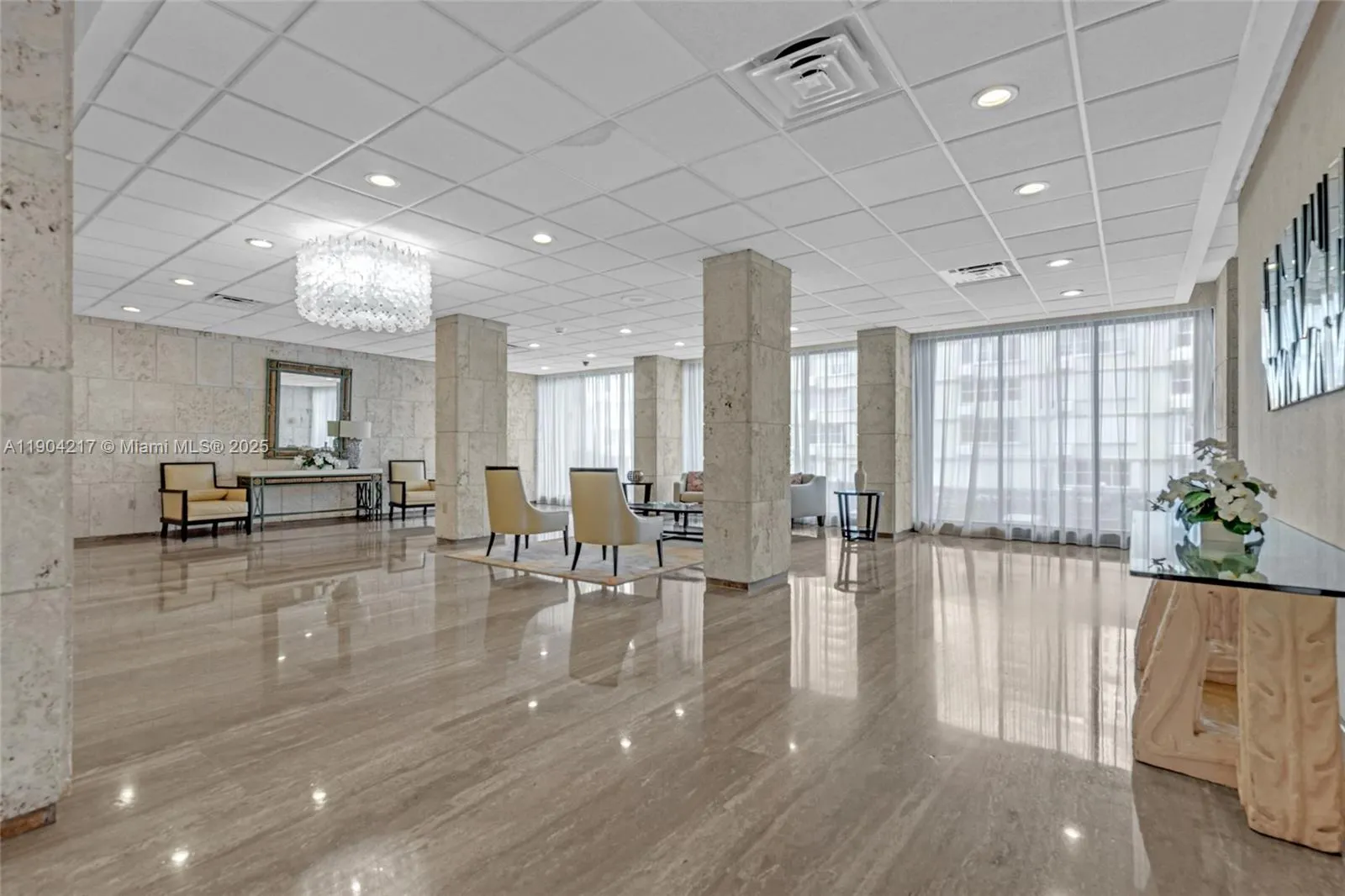 1950 S Ocean Dr, #22N