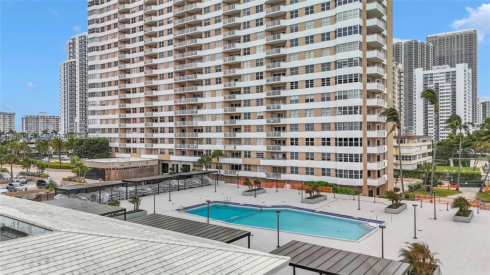 1950 S Ocean Dr, #22N