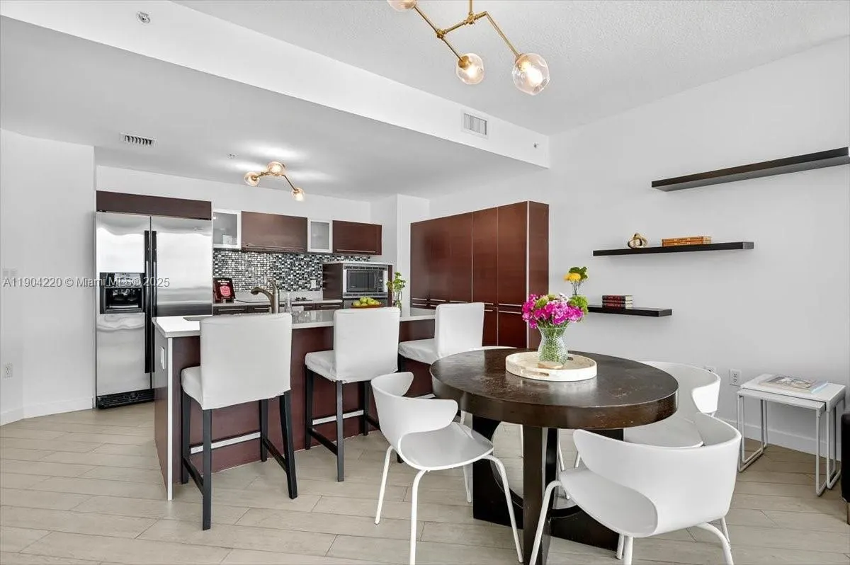 1900 N Bayshore Dr, #1518