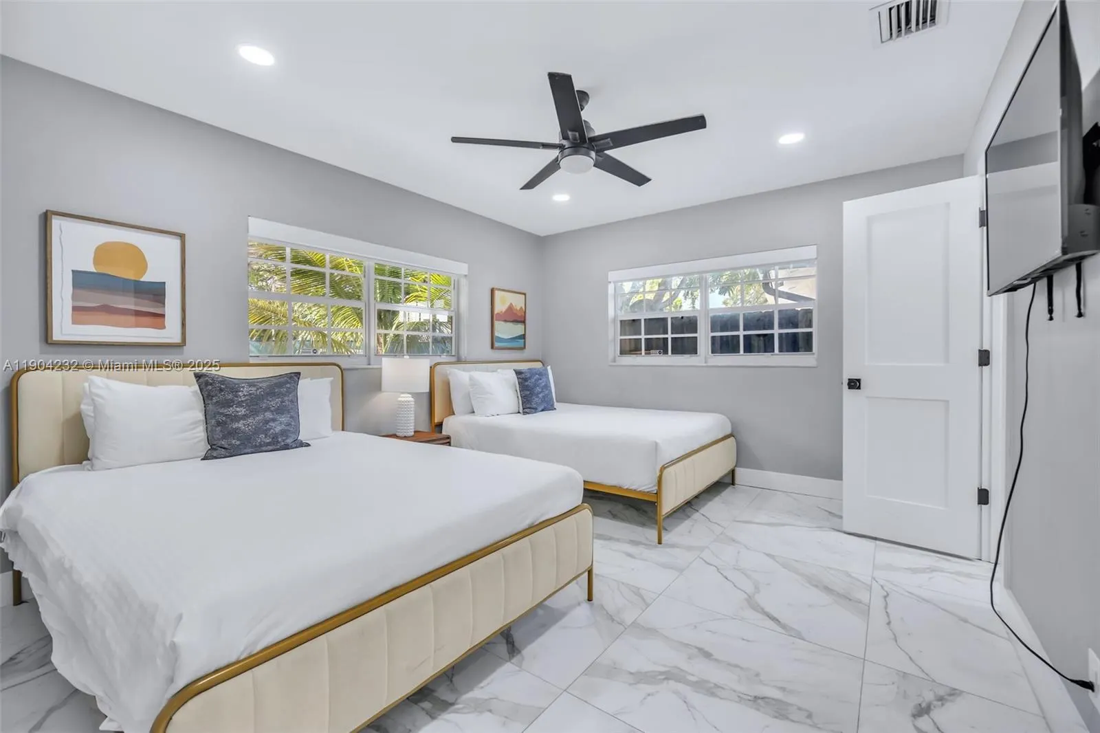 1030 SW 14th Ter, #0