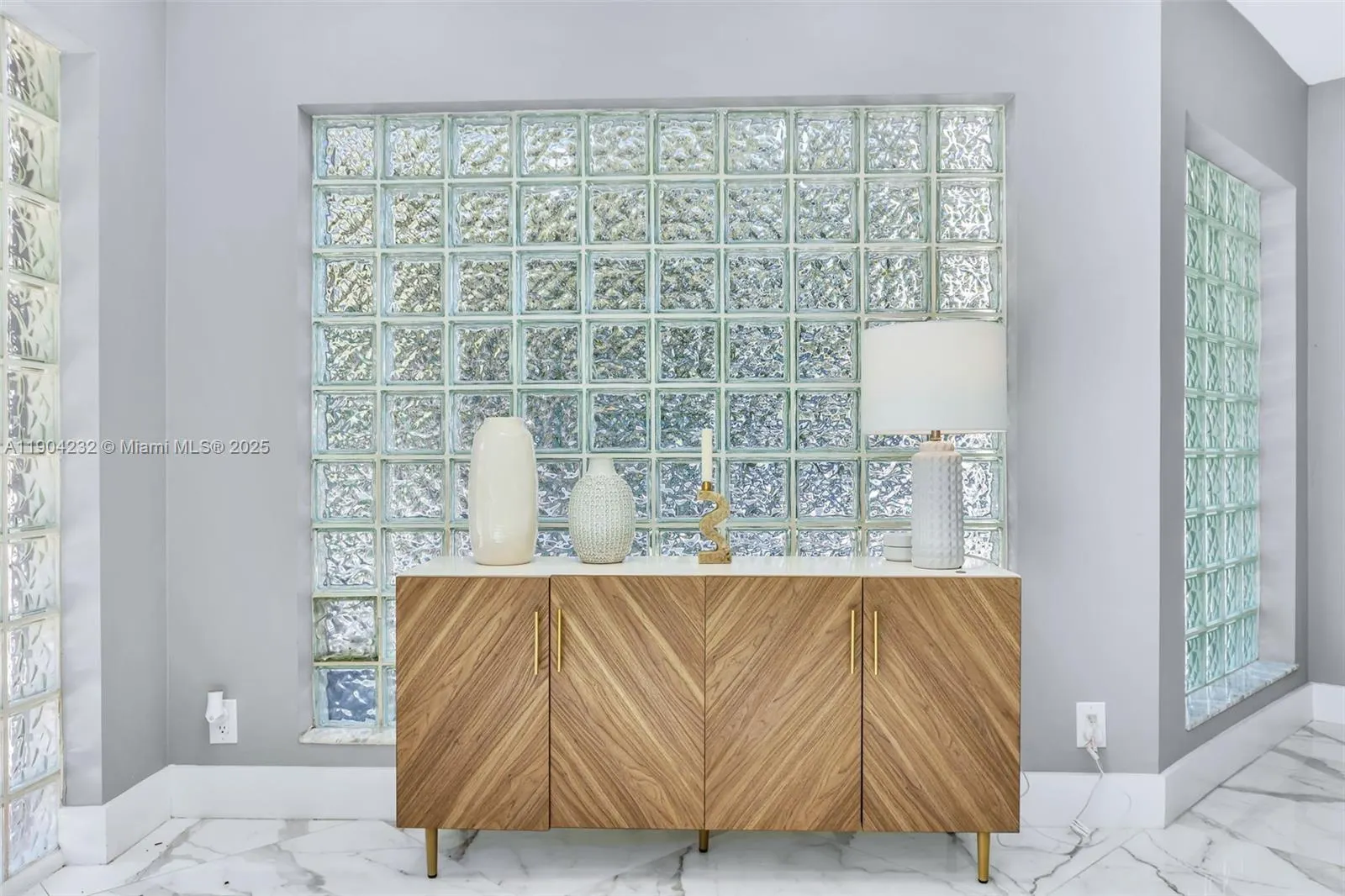 1030 SW 14th Ter, #0