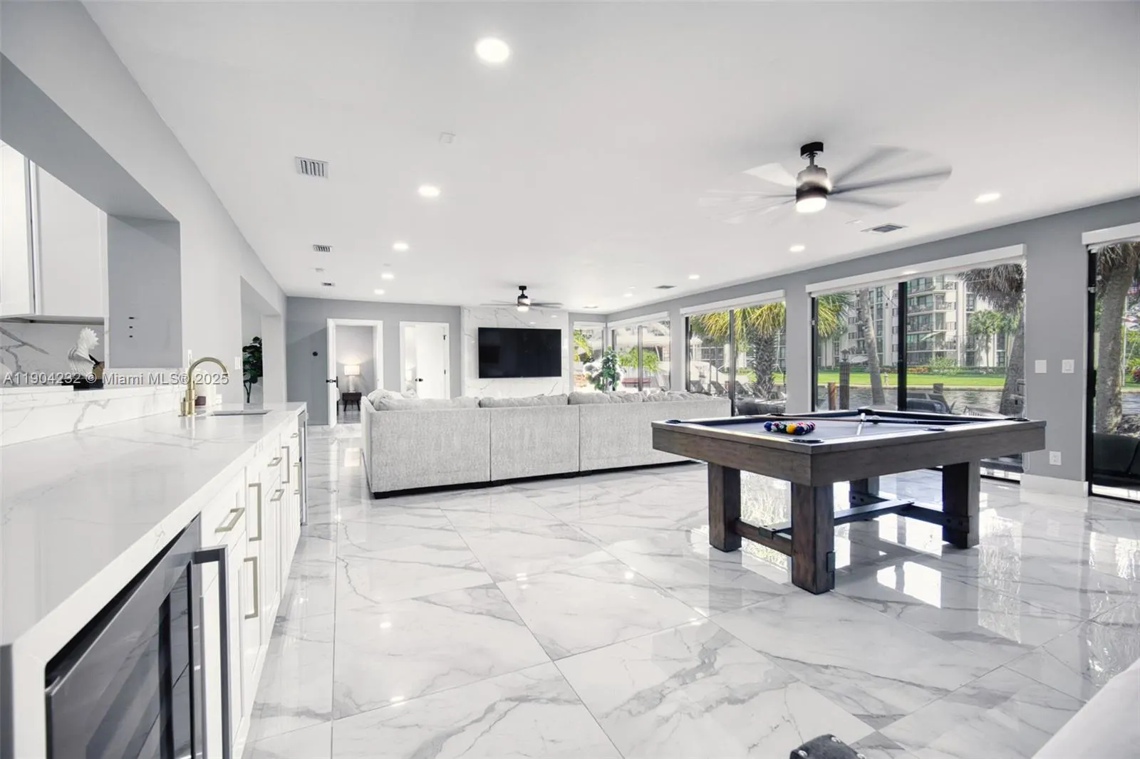 1030 SW 14th Ter, #0