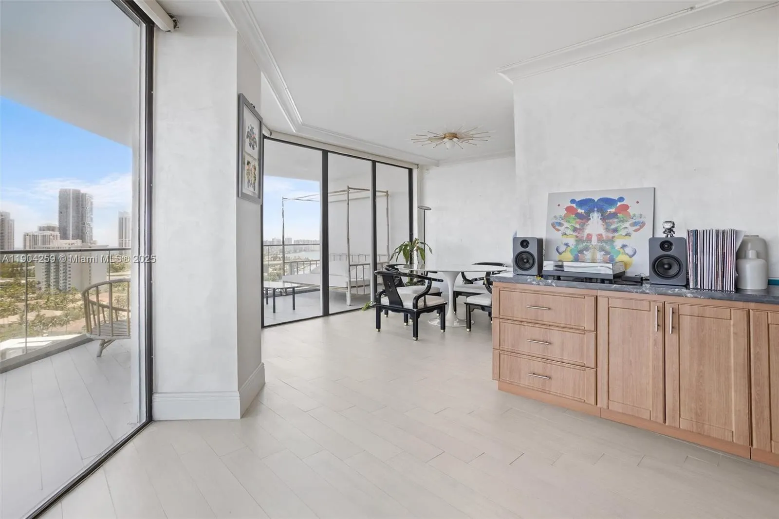 19707 Turnberry Way, #19H