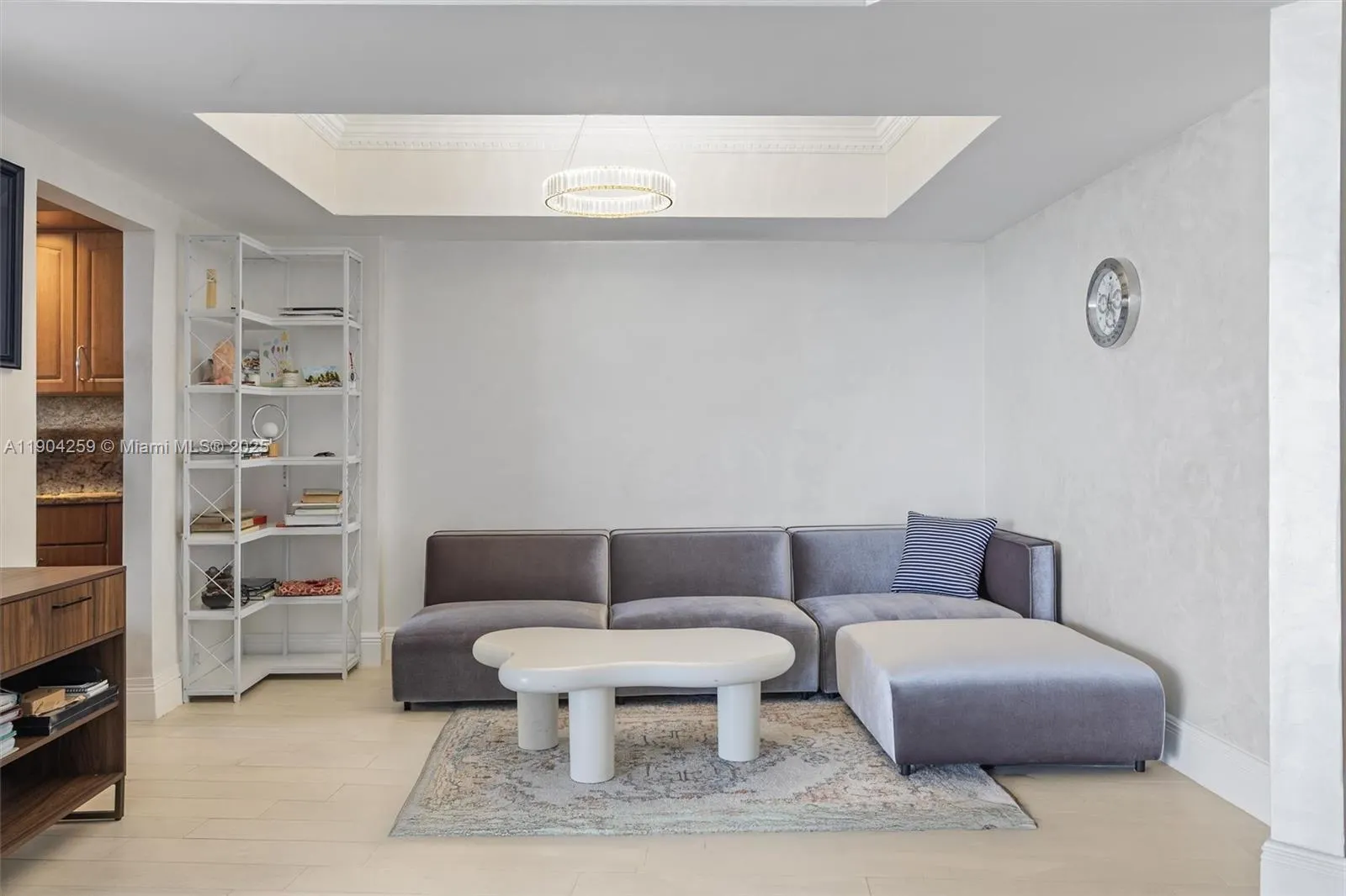 19707 Turnberry Way, #19H